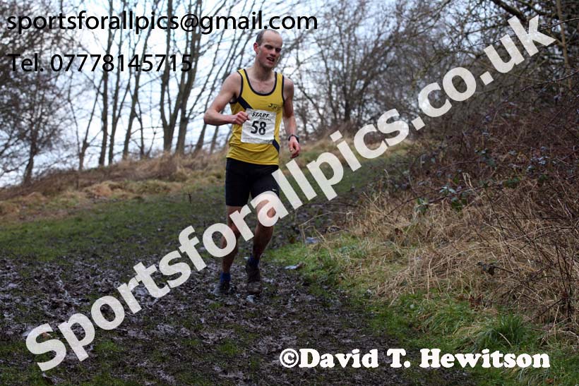 Mens 35 to 64s, 2018 North Eastern Masters, Darlington. Photo: David T. Hewitson/Sports for All Pics